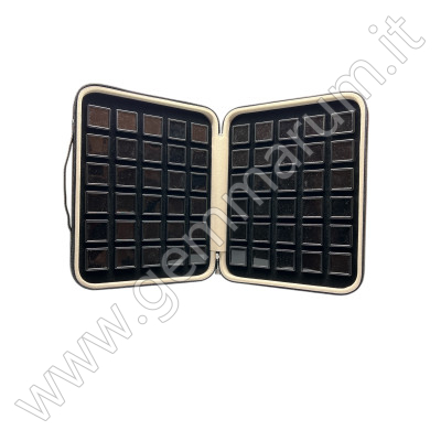Elegante box imbottito con 60 scatoline 3x3 Nere