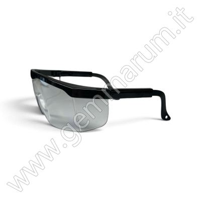 Protective eye goggles